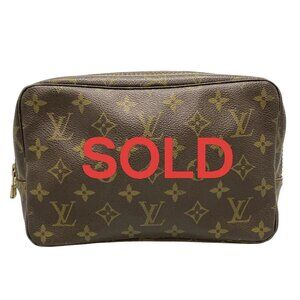 LOUIS VUITTON Trousse Toilette 23 Monogram Unconfirmed Pouch 223-070525